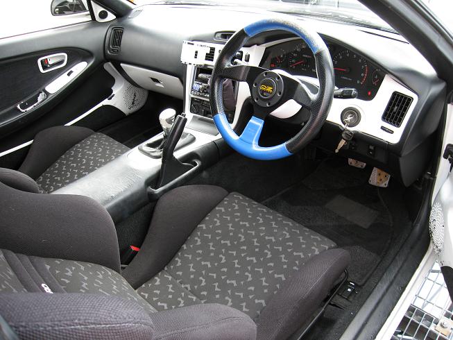 MR2 inside view SW20